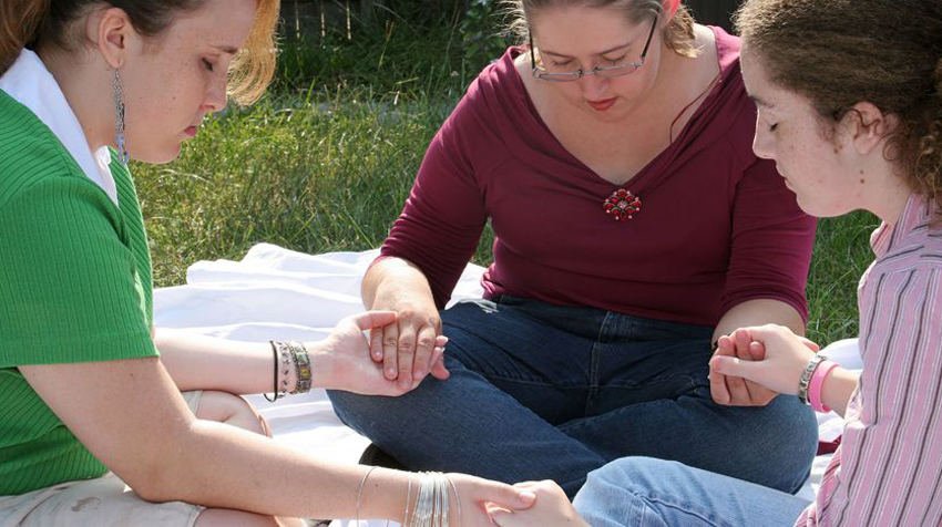 Image of Group Praying